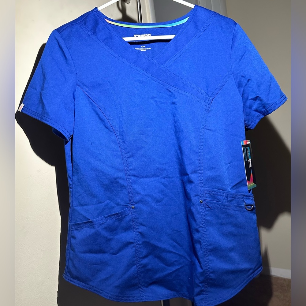 NWT Scrubstar Women’s Top